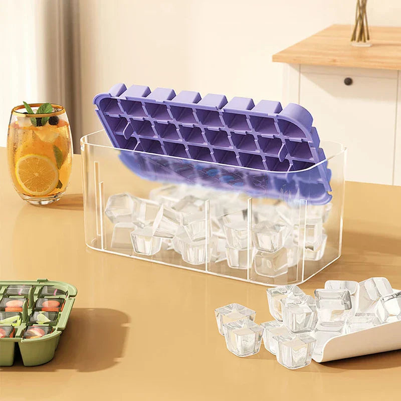 Stackable Ice Mold Bin With Lid And Scoop